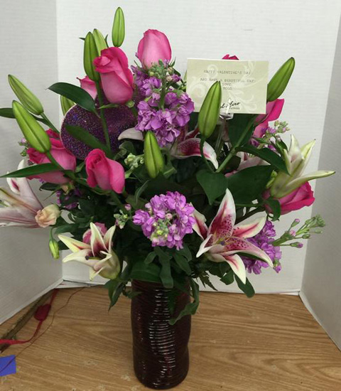 Romantic flower bouquet for sale Menomonee Falls